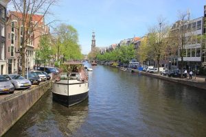 Woning aan de Elandsstraat te Amsterdam