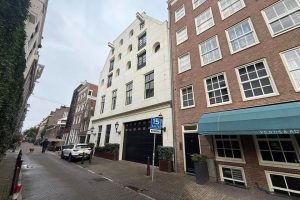 Woning aan de Elandsstraat te Amsterdam