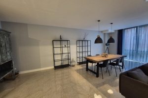 Woning aan de Gedempte Gracht te Den Haag