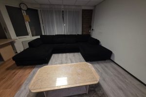 Woning aan de Goudseplein te Rotterdam