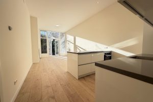 Woning aan de Groot Hertoginnelaan te Den Haag