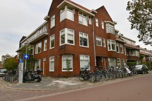 Woning aan de Hoendiep te Groningen