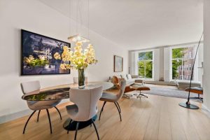 Woning aan de Hoge Nieuwstraat te Den Haag