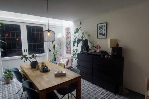 Woning aan de Huis te Zuylenlaan te Utrecht