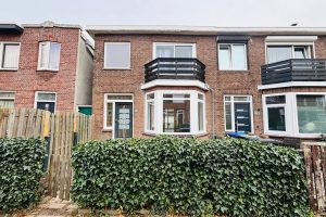 Woning aan de Jacob van Lennepstraat te Dordrecht