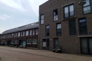 Woning aan de James Cookroute te Almere
