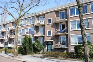 Woning aan de Karel de Grotelaan te Eindhoven