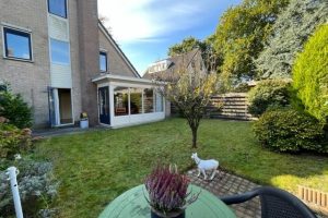Woning aan de Kloosterlaan te Bergen (NH)