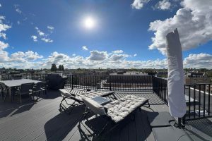 Woning aan de Koninginneweg te Amsterdam