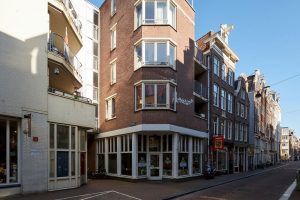 Woning aan de Koningsstraat te Amsterdam