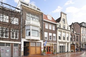 Woning aan de Koningstraat te Haarlem