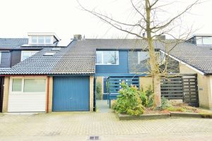 Woning aan de Kroosmeent te Hilversum