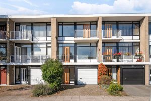 Woning aan de Kruizemunthof te Duivendrecht
