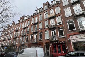 Woning aan de Kwakersstraat te Amsterdam