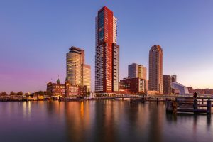 Woning aan de Landverhuizersplein te Rotterdam