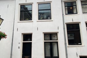 Woning aan de Lange Koestraat te Utrecht