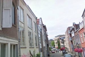 Woning aan de Lange Koestraat te Utrecht