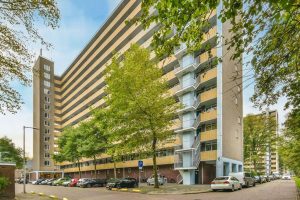 Woning aan de Langswater te Amsterdam