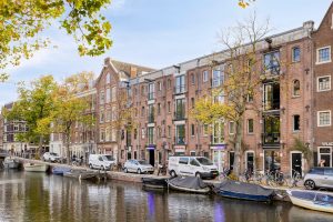 Woning aan de Lijnbaansgracht te Amsterdam