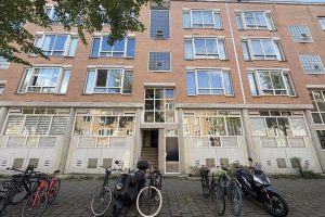 Woning aan de Lutmastraat te Amsterdam