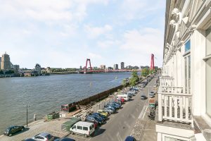 Woning aan de Maaskade te Rotterdam