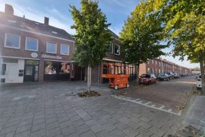 Woning aan de Mgr. Nolensplein te Breda