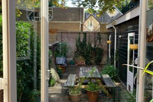 Woning aan de Mgr. van de Weteringstraat te Utrecht