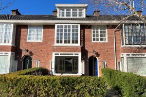Woning aan de Mr. Rendorplaan te Amstelveen