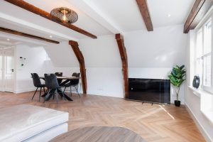 Woning aan de Nieuwezijds Voorburgwal te Amsterdam