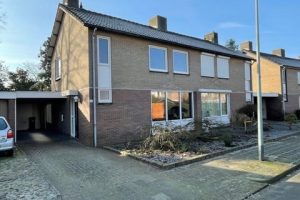 Woning aan de Oeverbergstraat te Kessel