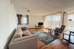Woning aan de Omval te Amsterdam
