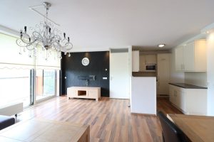 Woning aan de Osdorper Ban te Amsterdam