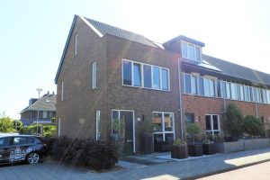 Woning aan de Pennekamplaan te Oosterblokker