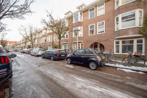 Woning aan de Piet Gijzenbrugstraat te Amsterdam