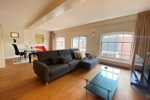 Woning aan de Rapenburg te Amsterdam