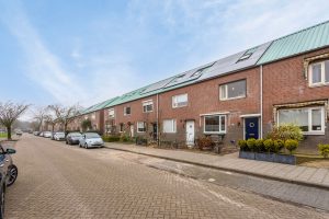 Woning aan de Reiskameraad te Eindhoven