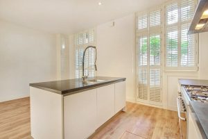 Woning aan de Ruysdaelstraat te Amsterdam