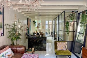 Woning aan de Tweede Anjeliersdwarsstraat te Amsterdam