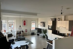 Woning aan de Tweede Keucheniusstraat te Amsterdam