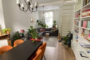 Woning aan de Van der Mondestraat te Utrecht