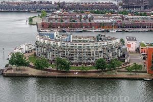 Woning aan de Venetiëhof te Amsterdam