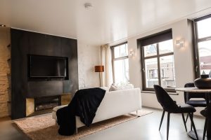 Woning aan de Warmoesstraat te Amsterdam