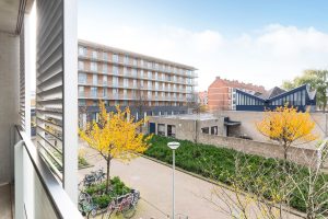 Woning aan de Wijnand Nuijenstraat te Amsterdam