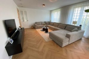 Woning aan de Wolbrantskerkweg te Amsterdam