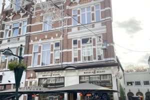 Woning aan de van Coothplein te Breda