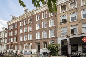 Woning aan de Ruysdaelkade te Amsterdam