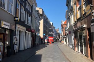 Woning aan de Lange Brugstraat te Breda