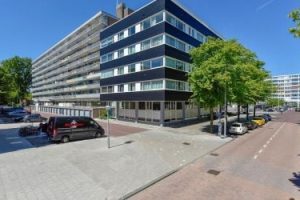 Woning aan de Marius Bauerstraat te Amsterdam