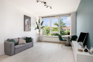 Woning aan de Dorpsweg te Rotterdam